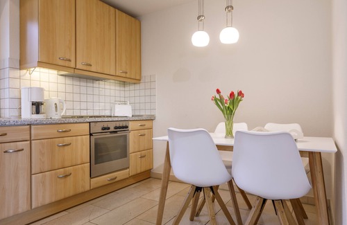 Rees House | Bauerncafé & Pension Drostenhof