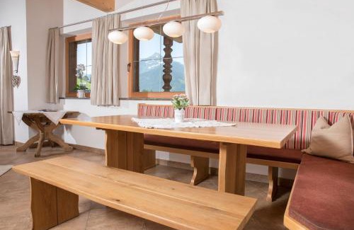 Alpbach Apartment | Bauernhaus Roßmoos