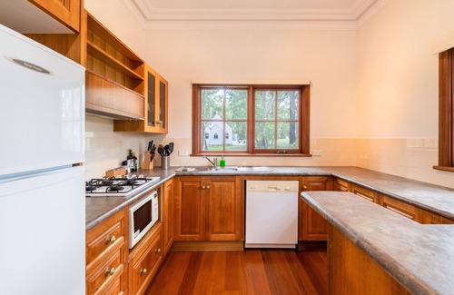 Woollamia Apartment | Bay and Bush, Jervis Bay