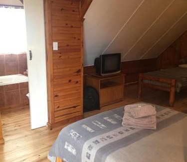 Jeffreys Bay Hotel | Bay Cove Inn