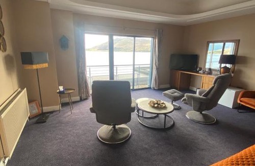 Warrenpoint Cabin | Bay Guest Lodge