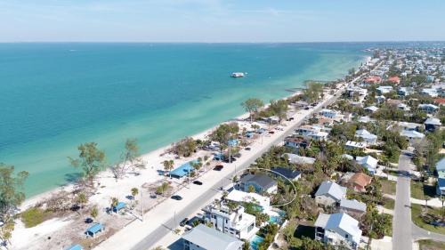 Anna Maria House | Bay Happy