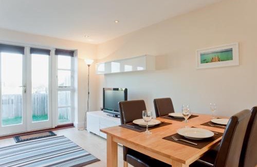 Padstow House | Bay Retreat Villas