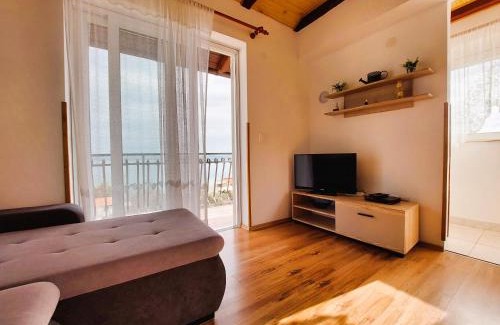 Raslina Apartment | Bay Serenity apartments - Raslina