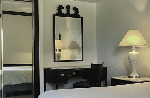 Bay City Hotel | Bay Valley Resort & Conference Center