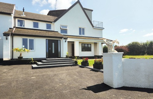 Port-Eynon Apartment | Bay View - 1 Bed Suite - Ocean Breeze