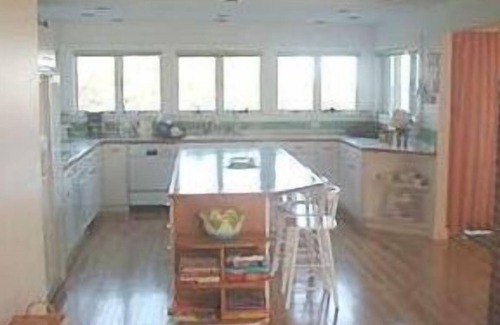 Wellfleet House | Bay View Architect-Designed Home