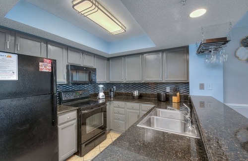 Downtown Myrtle Beach Condo | Bay View Resort by Elliott Beach Rentals
