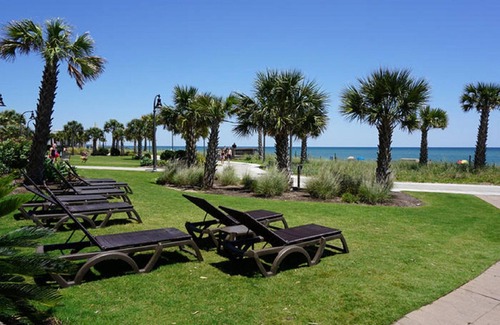 Downtown Myrtle Beach Condo | Bay View Resort by Elliott Beach Rentals