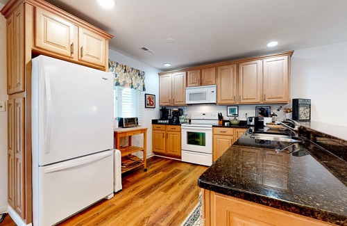 Bethany Beach House | Bayberry Woods home close to Bethany Beach with pool & private washer/dryer