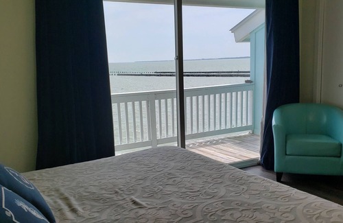 Rockport House | Bayfront Kontiki 203