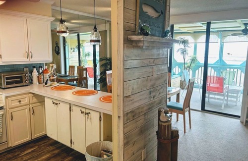 North Ocean City Condo | Bayfront SunsetsnBetter than a hotel.