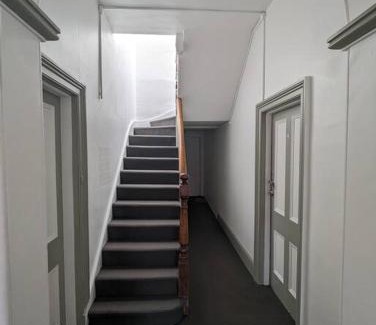 Glebe Apartment | Bayley 2 - Walk to city from 2 bedroom apartment with city and mountain views