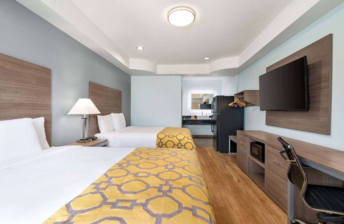 Kingwood Hotel | Baymont by Wyndham Kingwood