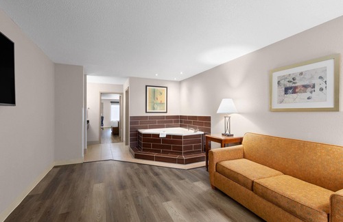Knoxville Hotel | Baymont by Wyndham Knoxville I-75