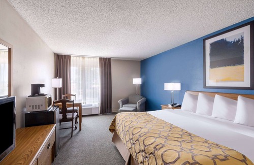 Limon Hotel | Baymont by Wyndham Limon