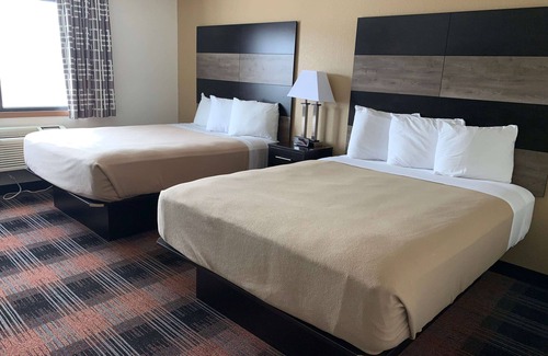 Waupun Hotel | Baymont by Wyndham Waupun