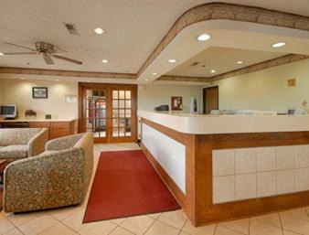 Zanesville Hotel | Baymont by Wyndham Zanesville