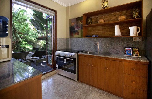 Candi Dasa Apartment | Bayshore Residence