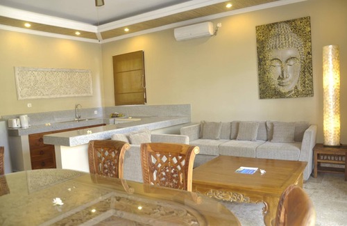 Candi Dasa Apartment | Bayshore Residence