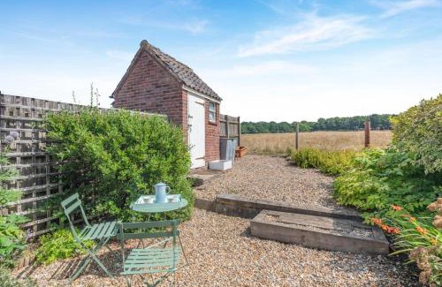 Swanton Novers House | Baytree Cottage