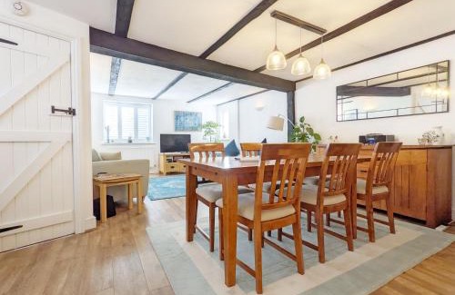 Walberton House | Baytree Cottage, Walberton