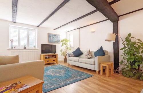 Walberton House | Baytree Cottage, Walberton