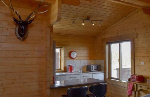 Nuneaton House | Baytree Lodge - Uk13322