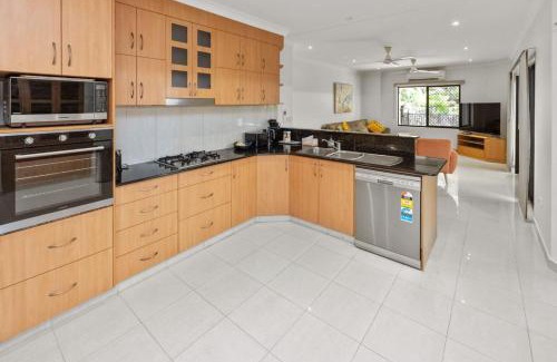 Bayview House | Bayview Beauty - Four Bedroom