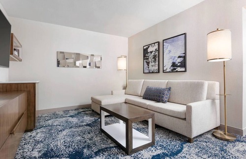 Northeast Virginia Beach Hotel | Bayview Escape! Family Suite Steps to Private Beach, Pool, Gym, & Onsite Dining!