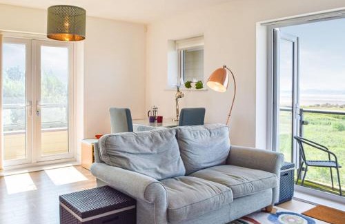 Crynant House | Bayview