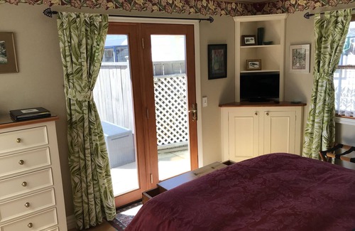 Nelson Bed & Breakfast | Baywick Inn