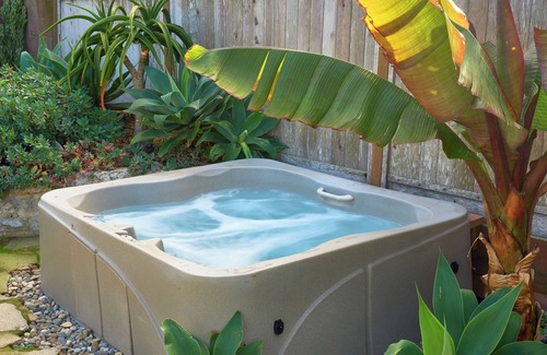 Baywood Park House | Baywood Casita- kids, dogs, hot tub