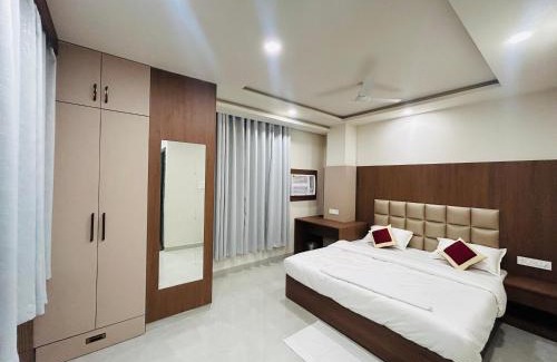 Gaya Hotel | BB Hotel and Banquet Hall