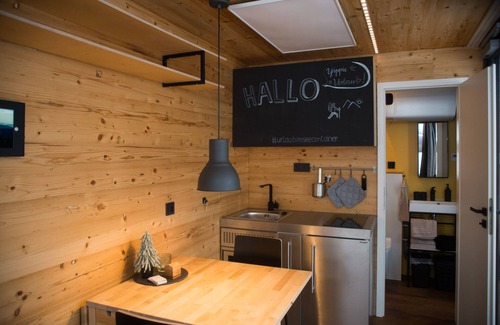 Schoeneck House | BBERGHEIM Container Lofts, tiny house "Flow" holidays in a sea container!