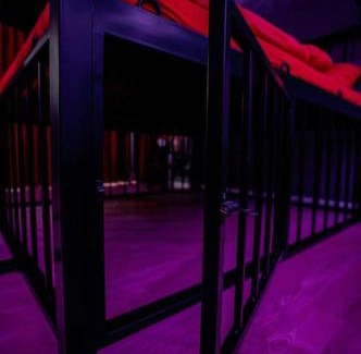 Old Town Apartment | BDSM apartmán v Bratislave -ADULTS ONLY