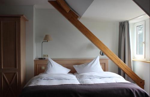 Toenning Hotel | BE BIO Hotel be active - Nähe historischer Hafen