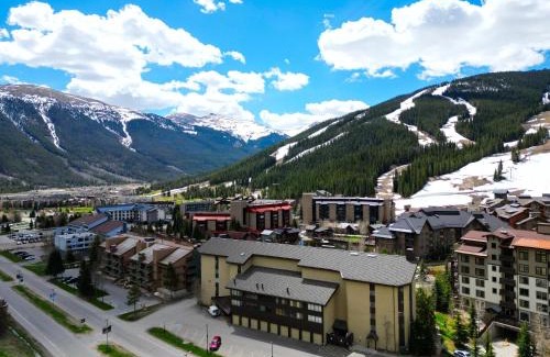 Copper Mountain Village Apartment | BE306A Bridge End Hotel Room condo