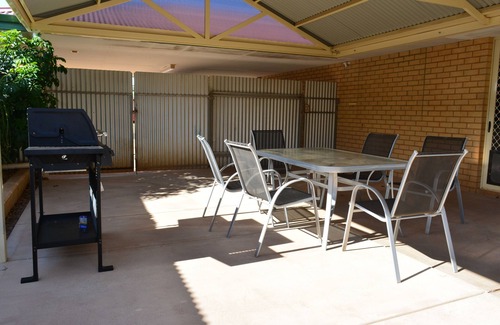Somerville House | Bea-Vic Home. Your home away from home.