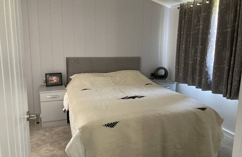 Padstow Cabin | Beach Base Lodge. Perfect place to explore North Cornwall and the Seven Bays.