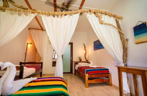 Las Escobas del Venado House | Beach Break Surf Camp