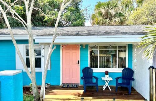 Cocoa Beach House | Beach Bungalow in downtown Cocoa Beach