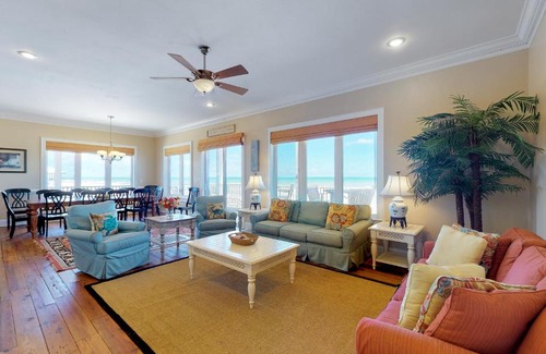 St. George Island House | Beach Buzz