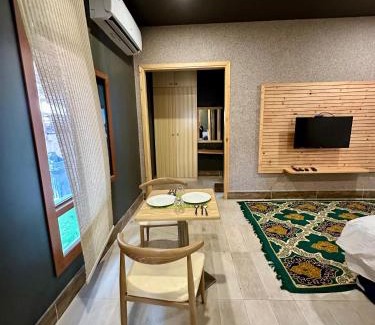 Al Hadd Ski Chalet | Beach Chalet - 6