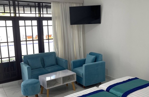 Senggigi House | Beach Club Lombok by Bale Solah