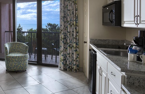 Myrtle Beach Apartment | Beach Colony Resort