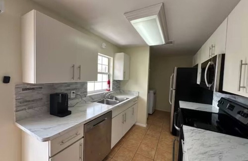 Indialantic Condo | Beach Condo right down the street from the beach