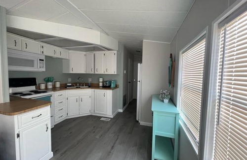 Hutchinson Island South Cottage | Beach Cottage-Jensen Beach