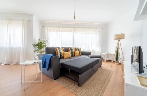 Viana do Castelo Apartment | Beach Flat by House and People