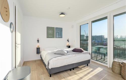 Lembruch Apartment | Beach Front Apartment